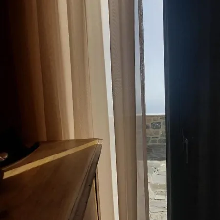 Refoulo Tower * Agios Nikon