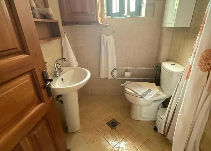 Refoulo Tower * Poliána